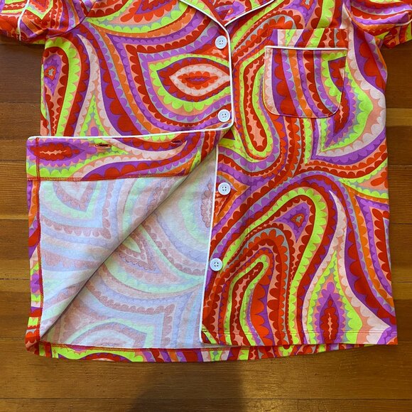 Bright and colorful lightweight pajama top - Picture 5 of 8